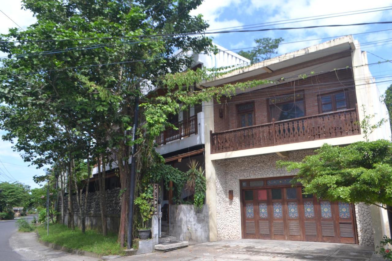 Hotel Batukaras Kalaras Kültér fotó