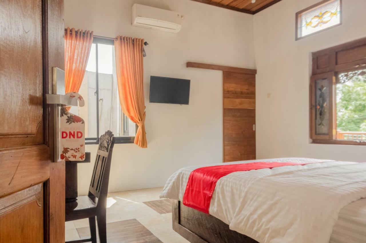 Hotel Batukaras Kalaras Kültér fotó